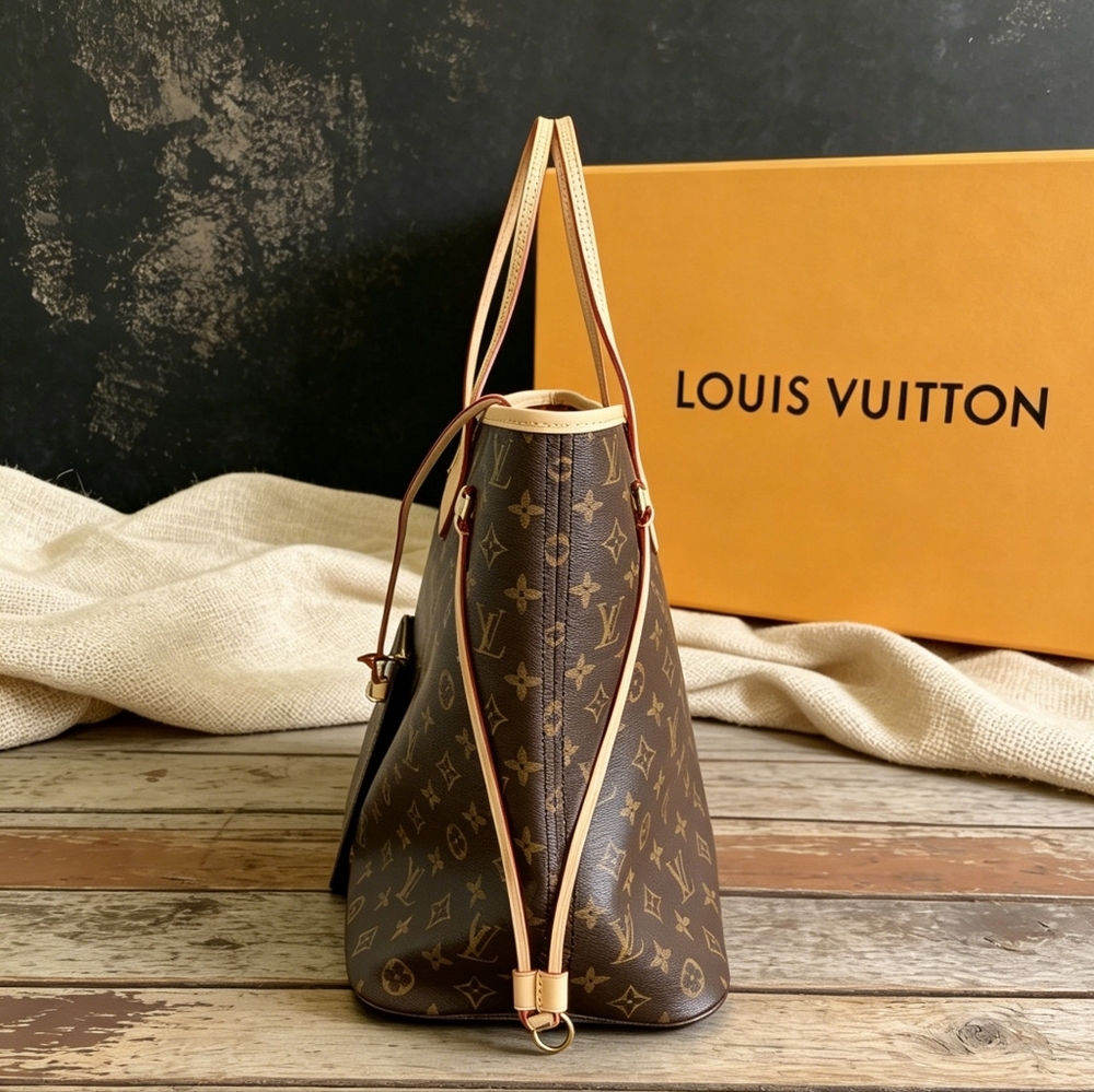 Louis Vuitton Neverfull GM Bag - Picture 5 of 6